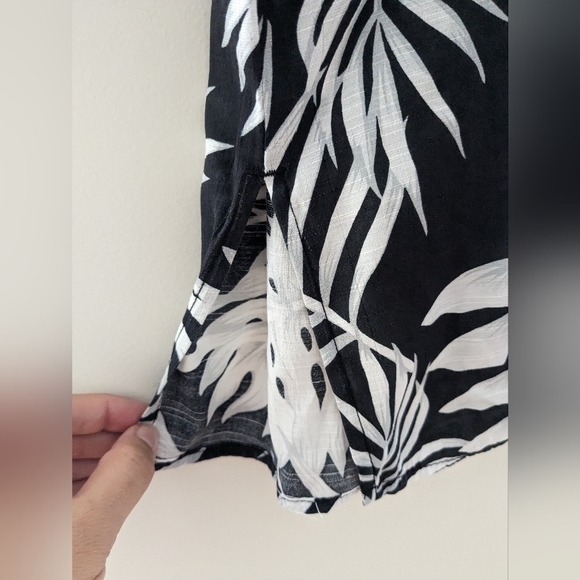 Floral Beach Cover up Navy Blue White Size L - Picture 3 of 6